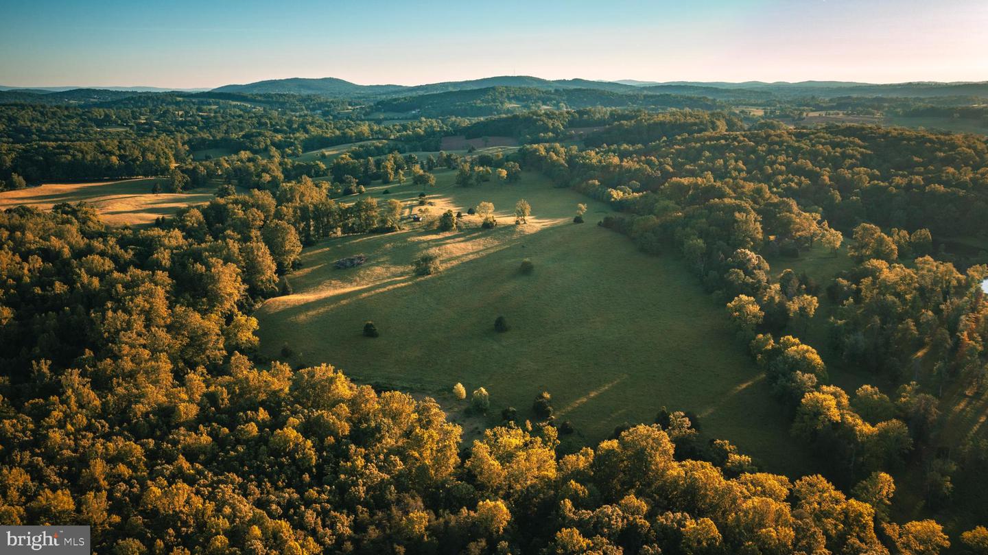 HARTS MILL RD, WARRENTON, Virginia 20186, ,Farm,For Sale,HARTS MILL RD,VAFQ2016750 MLS # VAFQ2016750 HARTS MILL RD, WARRENTON, Virginia 20186, ,Farm,For Sale,HARTS MILL RD,VAFQ2016750 MLS # VAFQ2016750