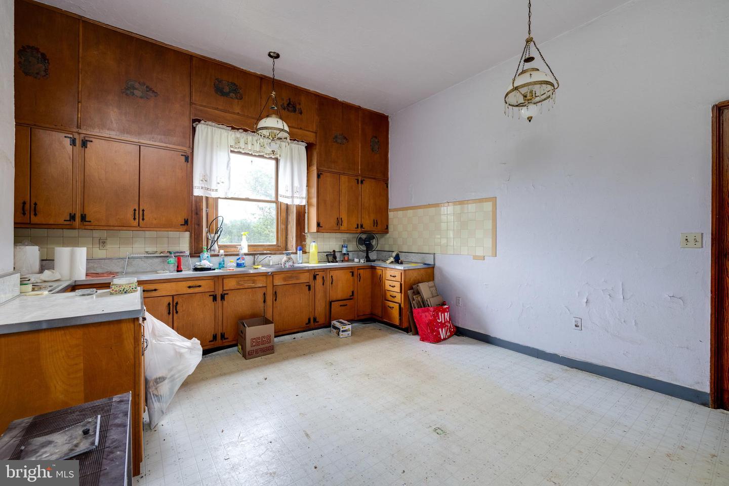 501 S FORK RD, LURAY, Virginia 22835, 3 Bedrooms Bedrooms, ,2 BathroomsBathrooms,Residential,For Sale,501 S FORK RD,VAPA2004970 MLS # VAPA2004970