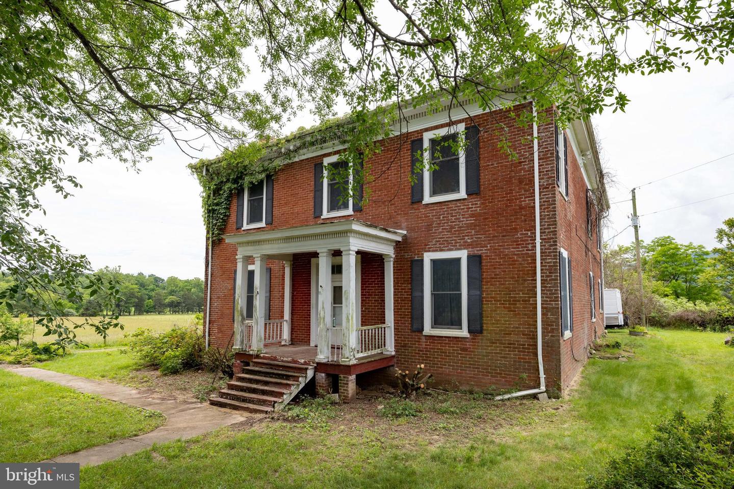 501 S FORK RD, LURAY, Virginia 22835, 3 Bedrooms Bedrooms, ,2 BathroomsBathrooms,Residential,For Sale,501 S FORK RD,VAPA2004970 MLS # VAPA2004970