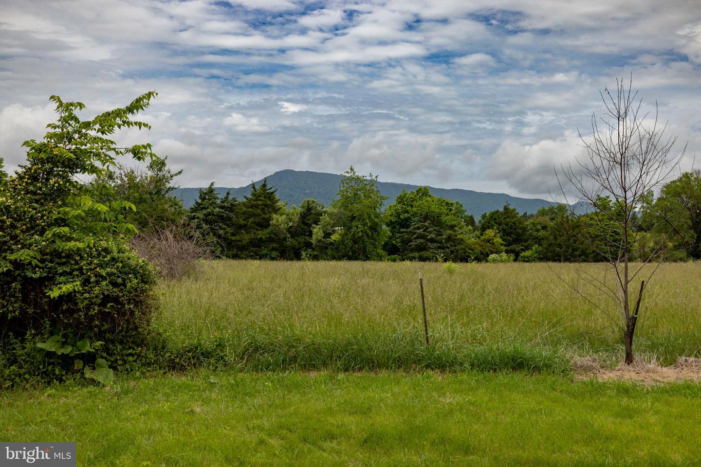 501 S FORK RD, LURAY, Virginia 22835, 3 Bedrooms Bedrooms, ,2 BathroomsBathrooms,Residential,For Sale,501 S FORK RD,VAPA2004970 MLS # VAPA2004970