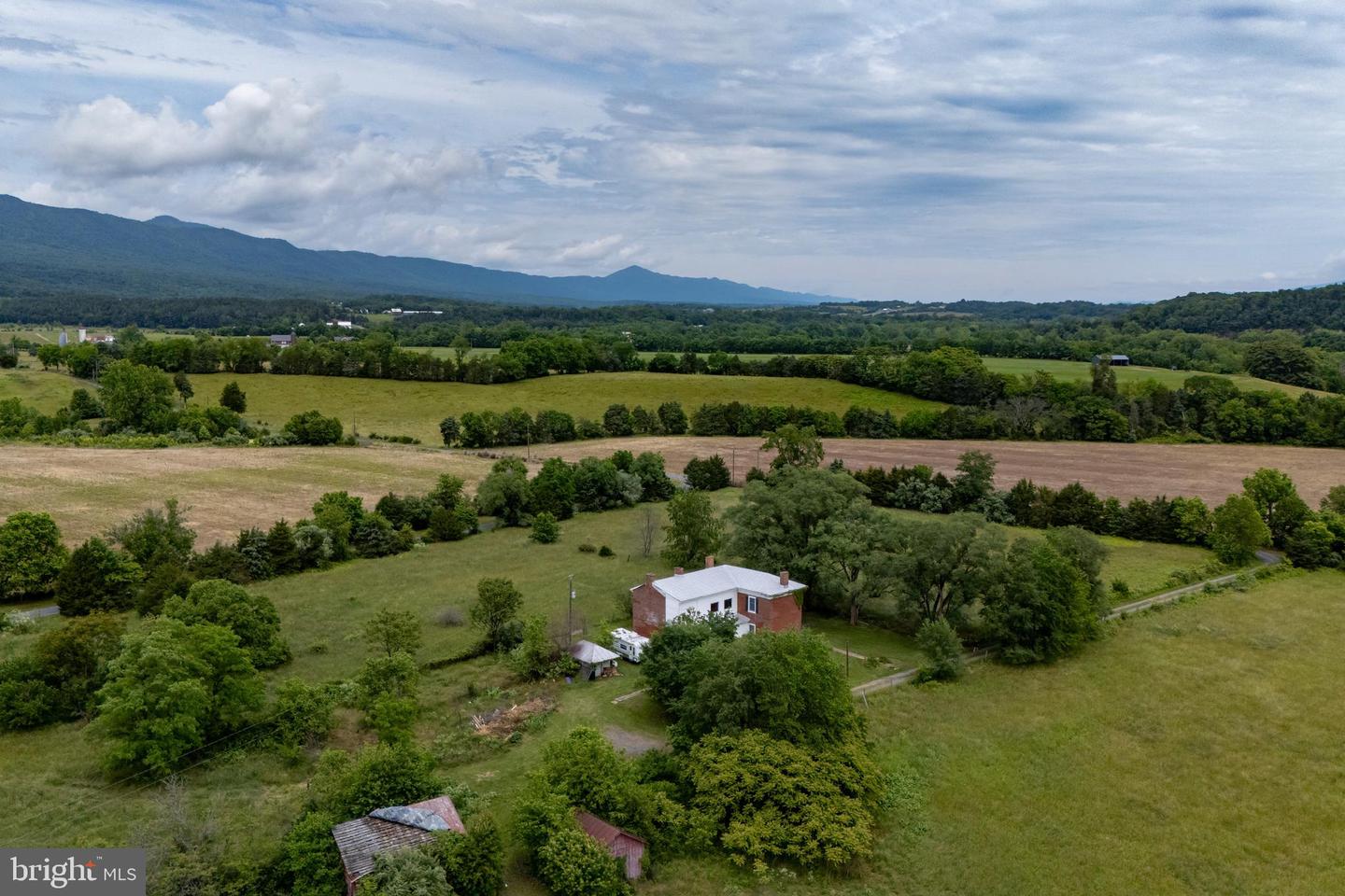501 S FORK RD, LURAY, Virginia 22835, 3 Bedrooms Bedrooms, ,2 BathroomsBathrooms,Residential,For Sale,501 S FORK RD,VAPA2004970 MLS # VAPA2004970