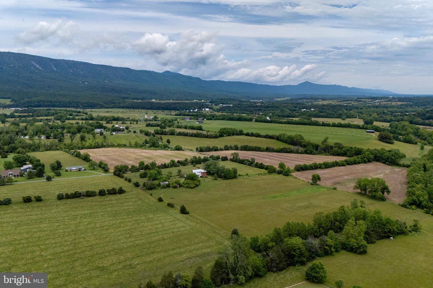 501 S FORK RD, LURAY, Virginia 22835, 3 Bedrooms Bedrooms, ,2 BathroomsBathrooms,Residential,For Sale,501 S FORK RD,VAPA2004970 MLS # VAPA2004970