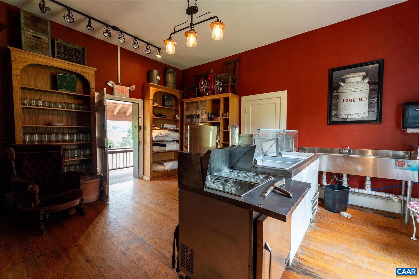 325 FACTORY OUTLET DR, MAX MEADOWS, Virginia 24360, 5 Bedrooms Bedrooms, ,3 BathroomsBathrooms,Residential,For Sale,325 FACTORY OUTLET DR,665339 MLS # 665339