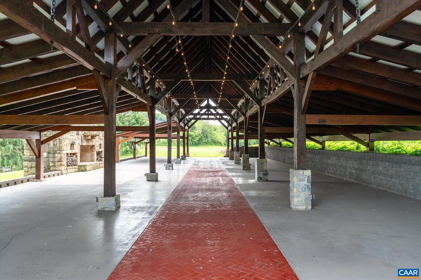 325 FACTORY OUTLET DR, MAX MEADOWS, Virginia 24360, 5 Bedrooms Bedrooms, ,3 BathroomsBathrooms,Residential,For Sale,325 FACTORY OUTLET DR,665339 MLS # 665339