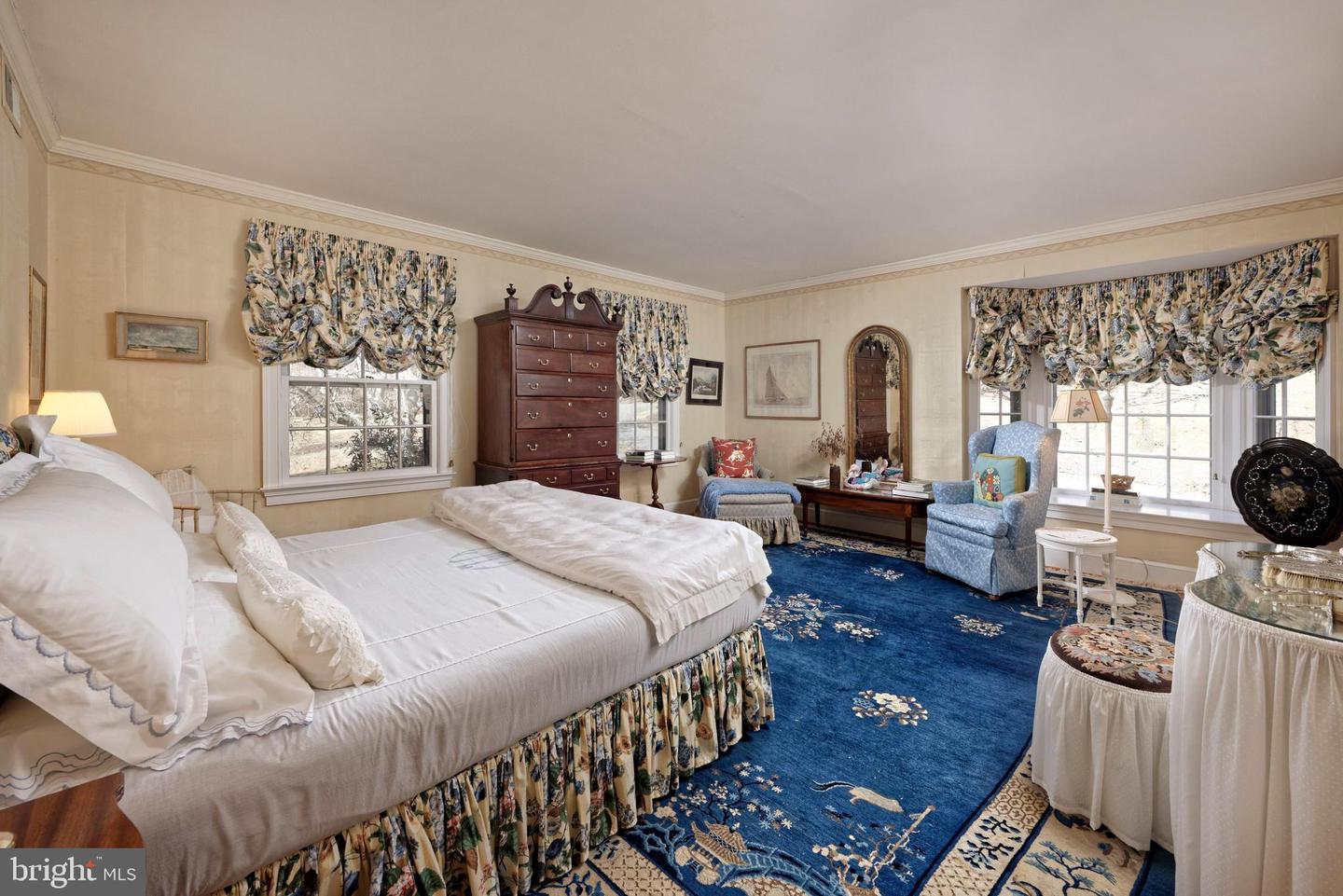 4392 CARRINGTON RD, MARKHAM, Virginia 22643, 4 Bedrooms Bedrooms, ,4 BathroomsBathrooms,Residential,For Sale,4392 CARRINGTON RD,VAFQ2016408 MLS # VAFQ2016408