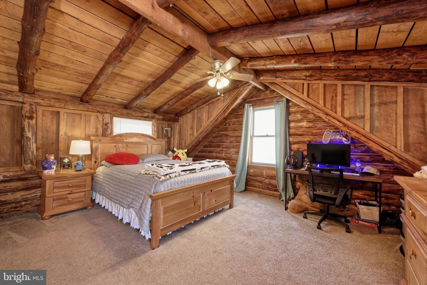 4392 CARRINGTON RD, MARKHAM, Virginia 22643, 4 Bedrooms Bedrooms, ,4 BathroomsBathrooms,Residential,For Sale,4392 CARRINGTON RD,VAFQ2016408 MLS # VAFQ2016408