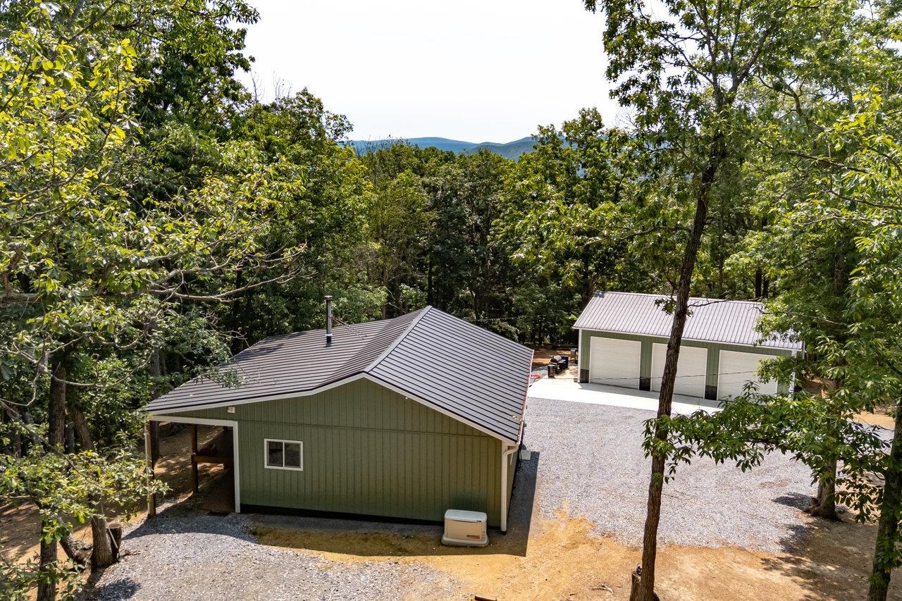 3940 US HWY 340, STANLEY, Virginia 22851, 1 Bedroom Bedrooms, ,2 BathroomsBathrooms,Residential,14,3940 US HWY 340,665496 MLS # 665496 3940 US HWY 340, STANLEY, Virginia 22851, 1 Bedroom Bedrooms, ,2 BathroomsBathrooms,Residential,14,3940 US HWY 340,665496 MLS # 665496