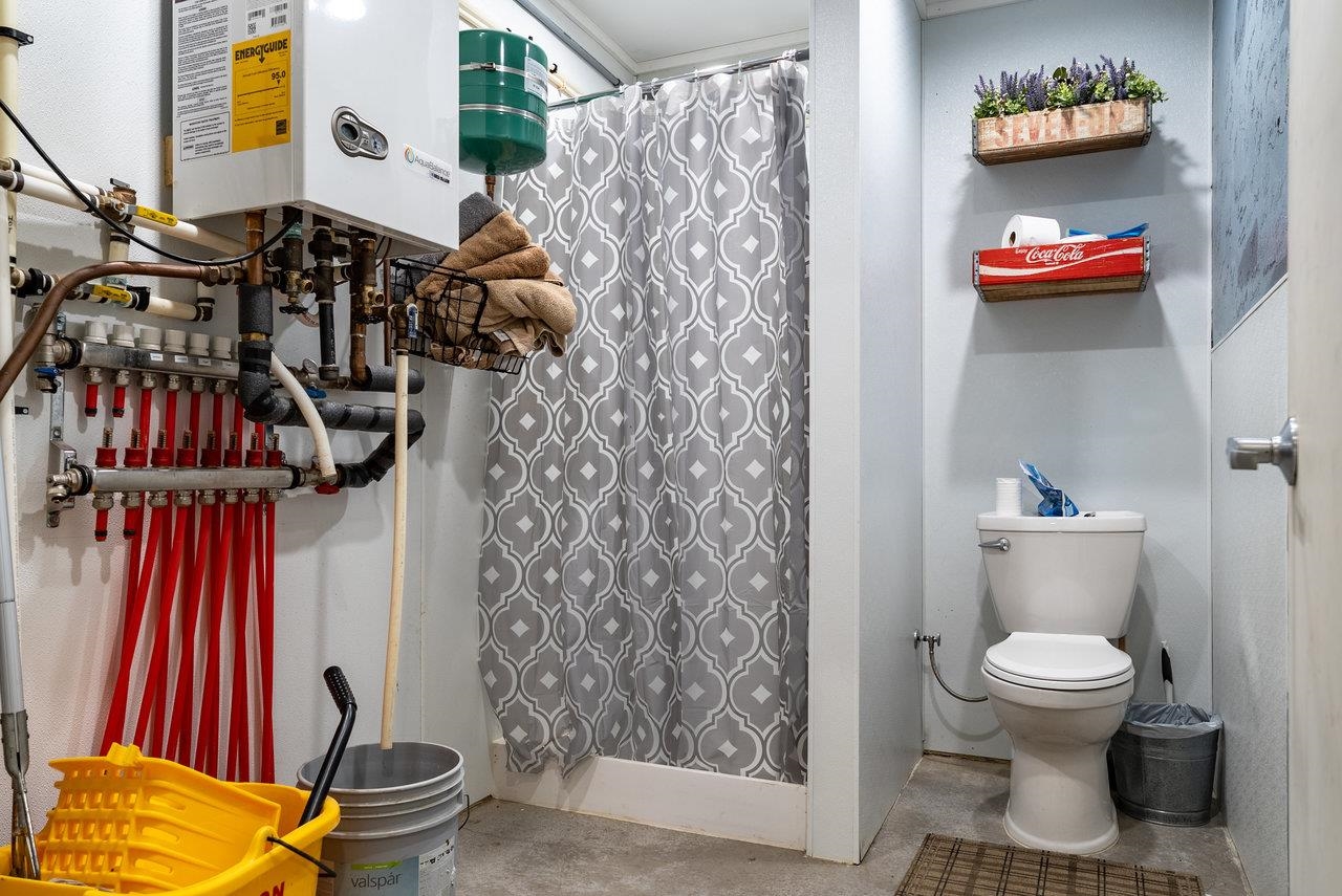 3940 US HWY 340, STANLEY, Virginia 22851, 1 Bedroom Bedrooms, ,2 BathroomsBathrooms,Residential,14,3940 US HWY 340,665496 MLS # 665496 3940 US HWY 340, STANLEY, Virginia 22851, 1 Bedroom Bedrooms, ,2 BathroomsBathrooms,Residential,14,3940 US HWY 340,665496 MLS # 665496