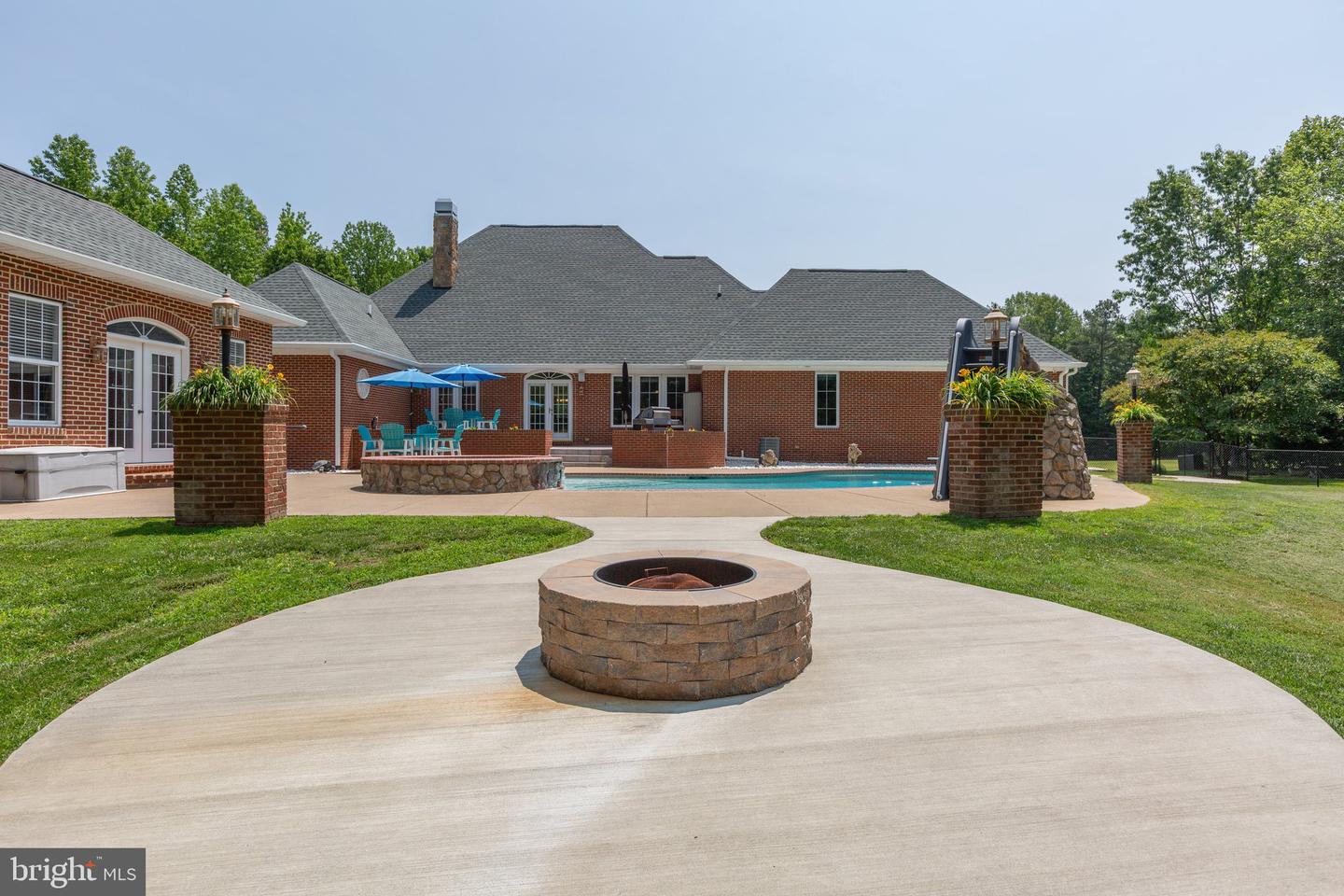 18134 GREEN BLVD, KING GEORGE, Virginia 22485, 4 Bedrooms Bedrooms, ,4 BathroomsBathrooms,Residential,For Sale,18134 GREEN BLVD,VAKG2006432 MLS # VAKG2006432