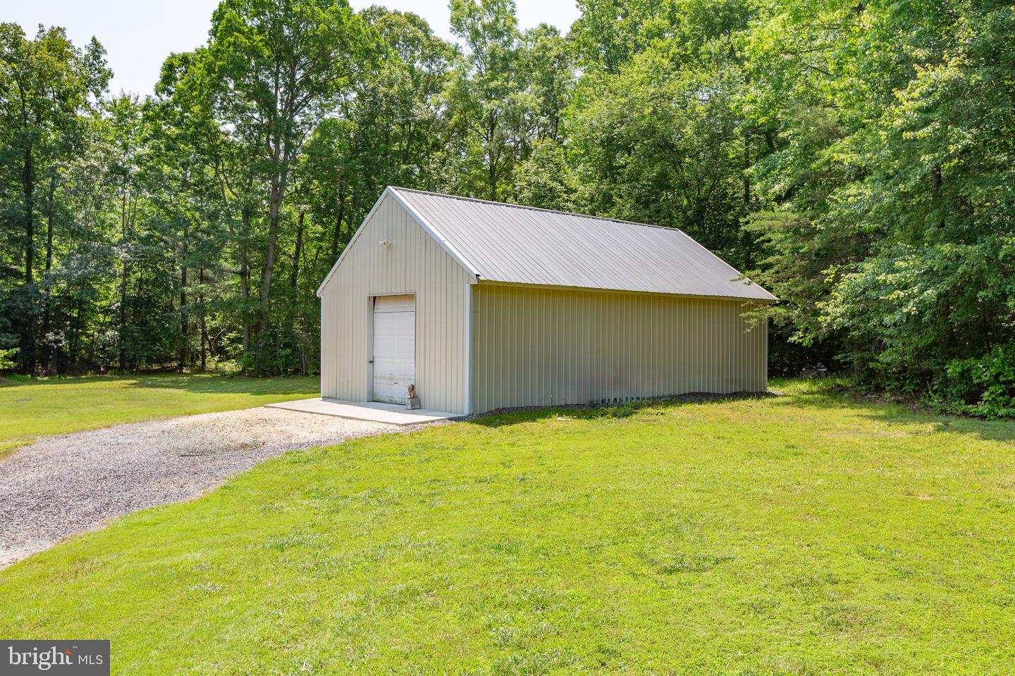 18134 GREEN BLVD, KING GEORGE, Virginia 22485, 4 Bedrooms Bedrooms, ,4 BathroomsBathrooms,Residential,For Sale,18134 GREEN BLVD,VAKG2006432 MLS # VAKG2006432