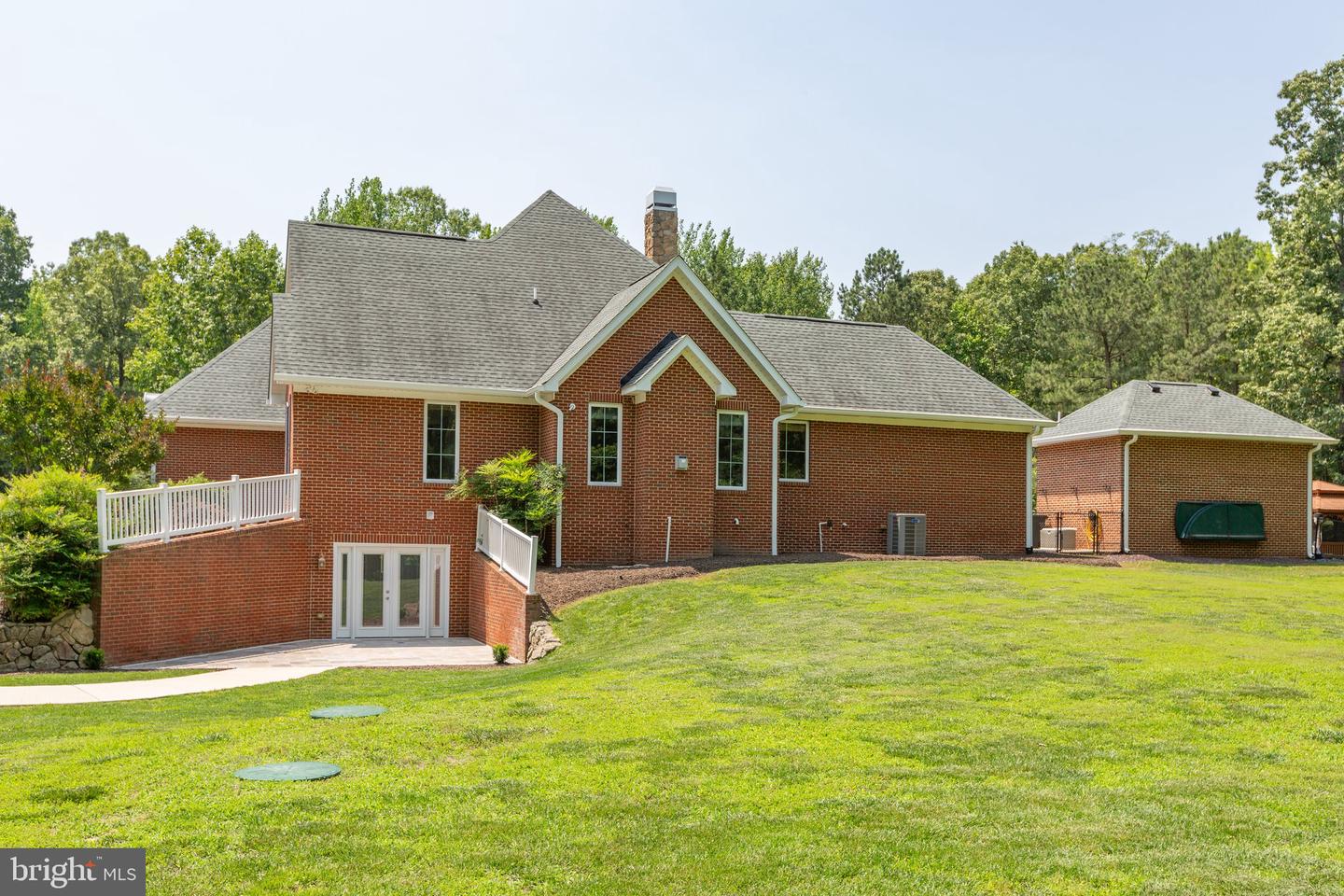 18134 GREEN BLVD, KING GEORGE, Virginia 22485, 4 Bedrooms Bedrooms, ,4 BathroomsBathrooms,Residential,For Sale,18134 GREEN BLVD,VAKG2006432 MLS # VAKG2006432