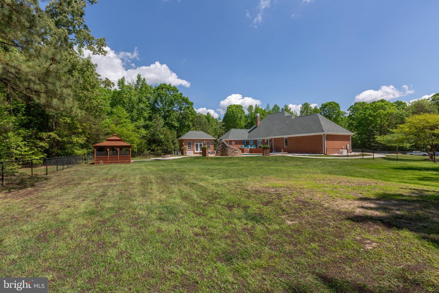 18134 GREEN BLVD, KING GEORGE, Virginia 22485, 4 Bedrooms Bedrooms, ,4 BathroomsBathrooms,Residential,For Sale,18134 GREEN BLVD,VAKG2006432 MLS # VAKG2006432