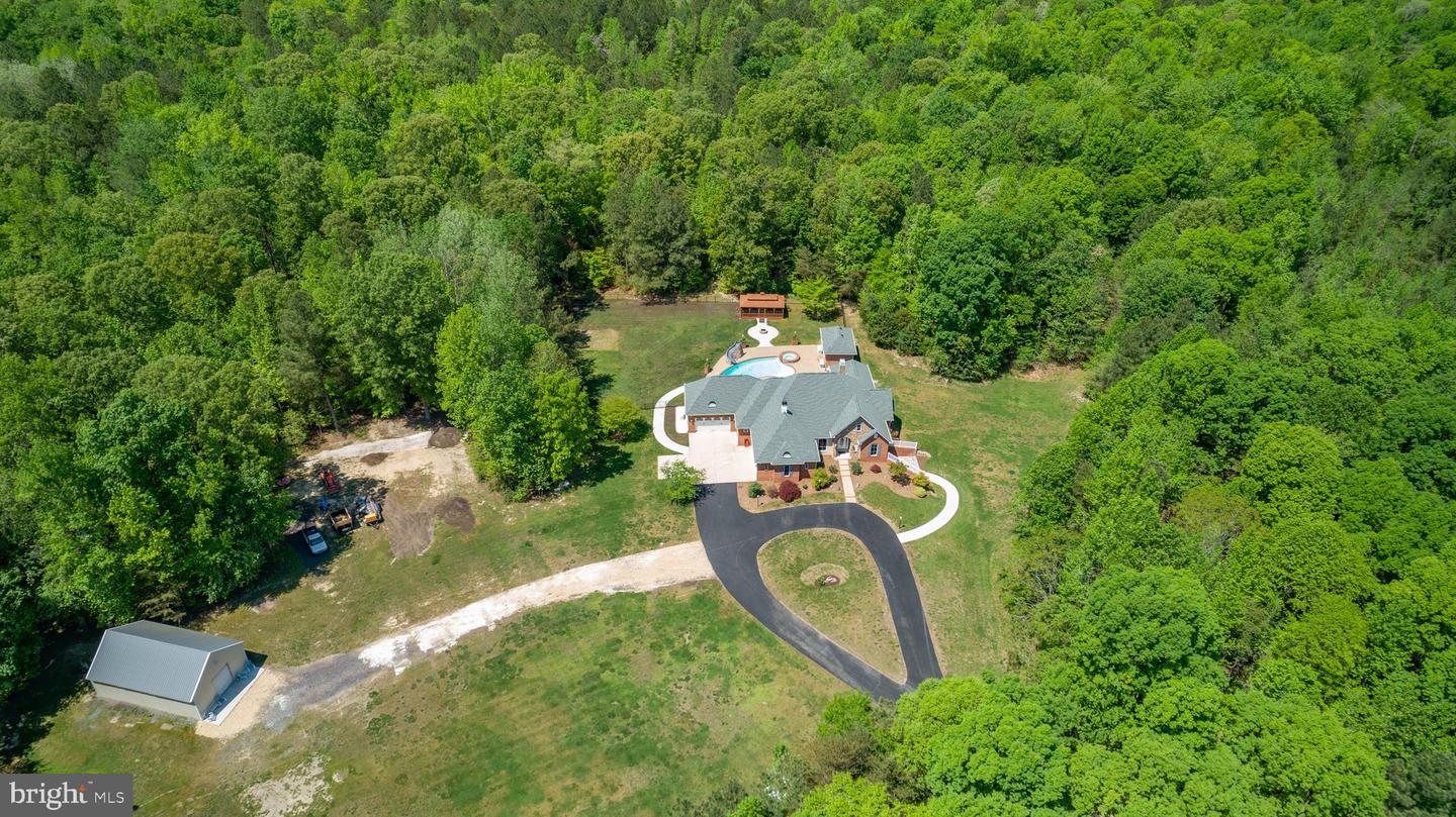 18134 GREEN BLVD, KING GEORGE, Virginia 22485, 4 Bedrooms Bedrooms, ,4 BathroomsBathrooms,Residential,For Sale,18134 GREEN BLVD,VAKG2006432 MLS # VAKG2006432