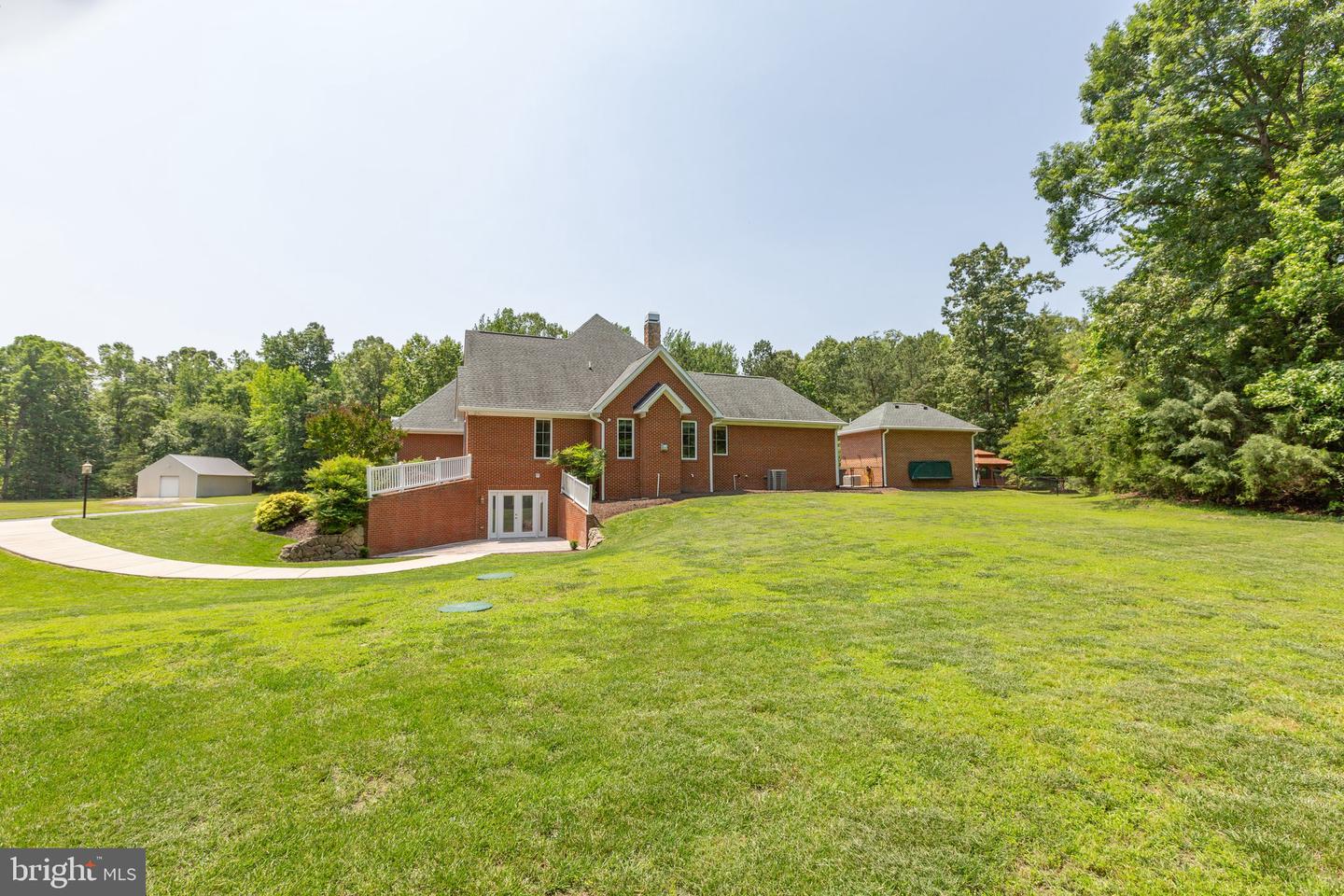 18134 GREEN BLVD, KING GEORGE, Virginia 22485, 4 Bedrooms Bedrooms, ,4 BathroomsBathrooms,Residential,For Sale,18134 GREEN BLVD,VAKG2006432 MLS # VAKG2006432