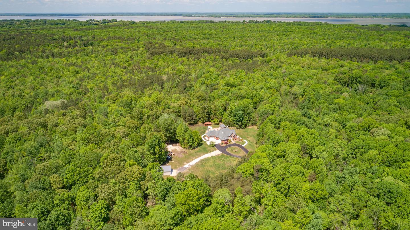 18134 GREEN BLVD, KING GEORGE, Virginia 22485, 4 Bedrooms Bedrooms, ,4 BathroomsBathrooms,Residential,For Sale,18134 GREEN BLVD,VAKG2006432 MLS # VAKG2006432