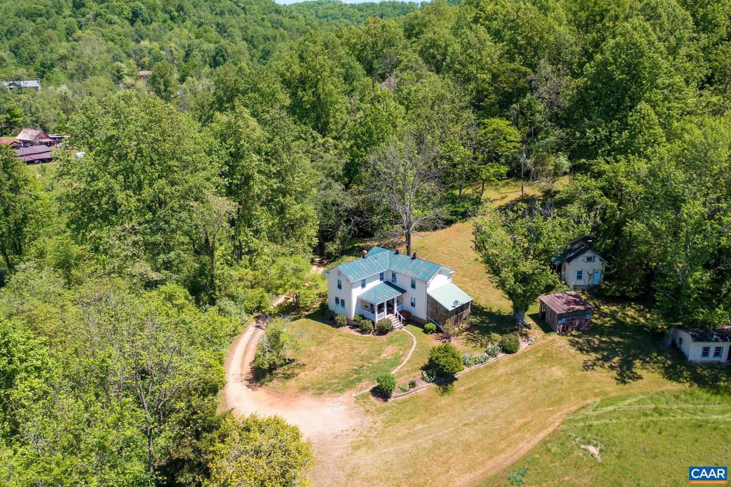 1362 FORTUNES COVE LN, LOVINGSTON, Virginia 22949, 4 Bedrooms Bedrooms, ,2 BathroomsBathrooms,Residential,For Sale,1362 FORTUNES COVE LN,665516 MLS # 665516 1362 FORTUNES COVE LN, LOVINGSTON, Virginia 22949, 4 Bedrooms Bedrooms, ,2 BathroomsBathrooms,Residential,For Sale,1362 FORTUNES COVE LN,665516 MLS # 665516