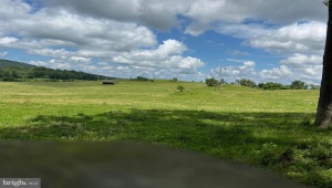 10674 ADA RD MARSHALL Virginia 20115