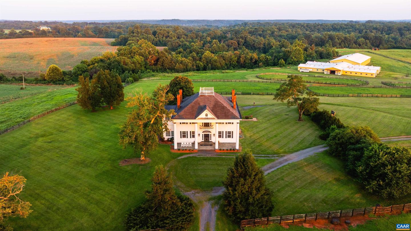 9313 GREENFIELD FARM, SCOTTSVILLE, Virginia 24590, 4 Bedrooms Bedrooms, ,4 BathroomsBathrooms,Residential,For Sale,9313 GREENFIELD FARM,665653 MLS # 665653 9313 GREENFIELD FARM, SCOTTSVILLE, Virginia 24590, 4 Bedrooms Bedrooms, ,4 BathroomsBathrooms,Residential,For Sale,9313 GREENFIELD FARM,665653 MLS # 665653