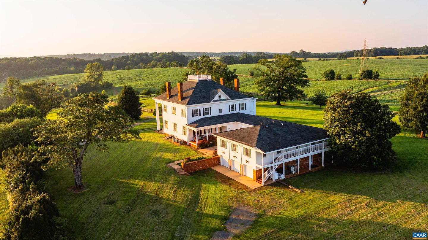 9313 GREENFIELD FARM, SCOTTSVILLE, Virginia 24590, 4 Bedrooms Bedrooms, ,4 BathroomsBathrooms,Residential,For Sale,9313 GREENFIELD FARM,665653 MLS # 665653 9313 GREENFIELD FARM, SCOTTSVILLE, Virginia 24590, 4 Bedrooms Bedrooms, ,4 BathroomsBathrooms,Residential,For Sale,9313 GREENFIELD FARM,665653 MLS # 665653