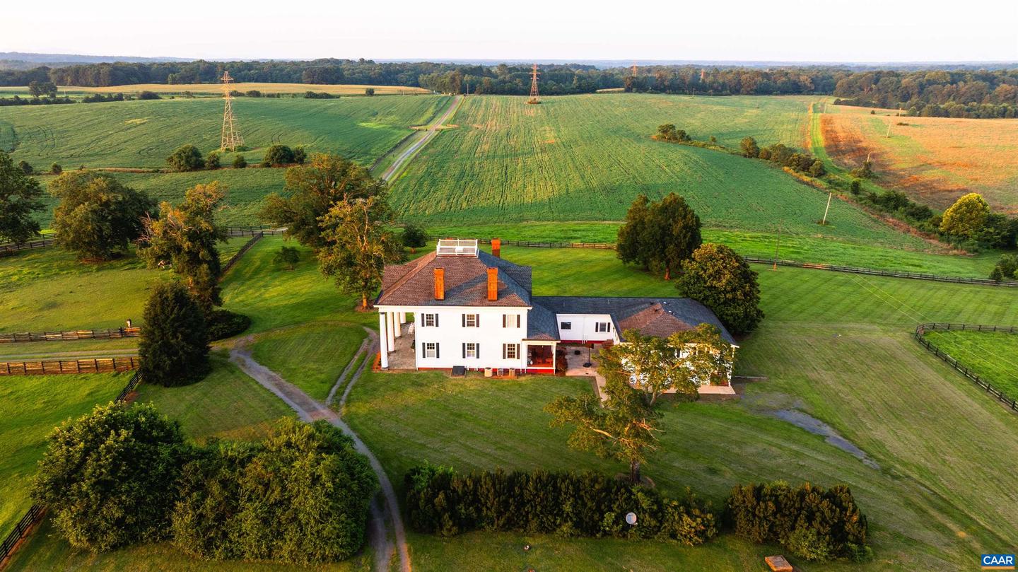 9313 GREENFIELD FARM, SCOTTSVILLE, Virginia 24590, 4 Bedrooms Bedrooms, ,4 BathroomsBathrooms,Residential,For Sale,9313 GREENFIELD FARM,665653 MLS # 665653 9313 GREENFIELD FARM, SCOTTSVILLE, Virginia 24590, 4 Bedrooms Bedrooms, ,4 BathroomsBathrooms,Residential,For Sale,9313 GREENFIELD FARM,665653 MLS # 665653