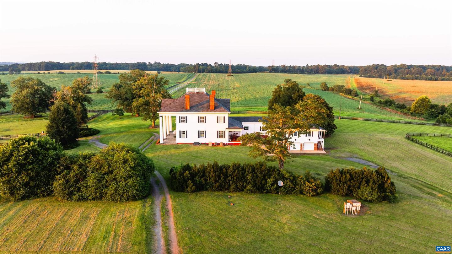 9313 GREENFIELD FARM, SCOTTSVILLE, Virginia 24590, 4 Bedrooms Bedrooms, ,4 BathroomsBathrooms,Residential,For Sale,9313 GREENFIELD FARM,665653 MLS # 665653 9313 GREENFIELD FARM, SCOTTSVILLE, Virginia 24590, 4 Bedrooms Bedrooms, ,4 BathroomsBathrooms,Residential,For Sale,9313 GREENFIELD FARM,665653 MLS # 665653