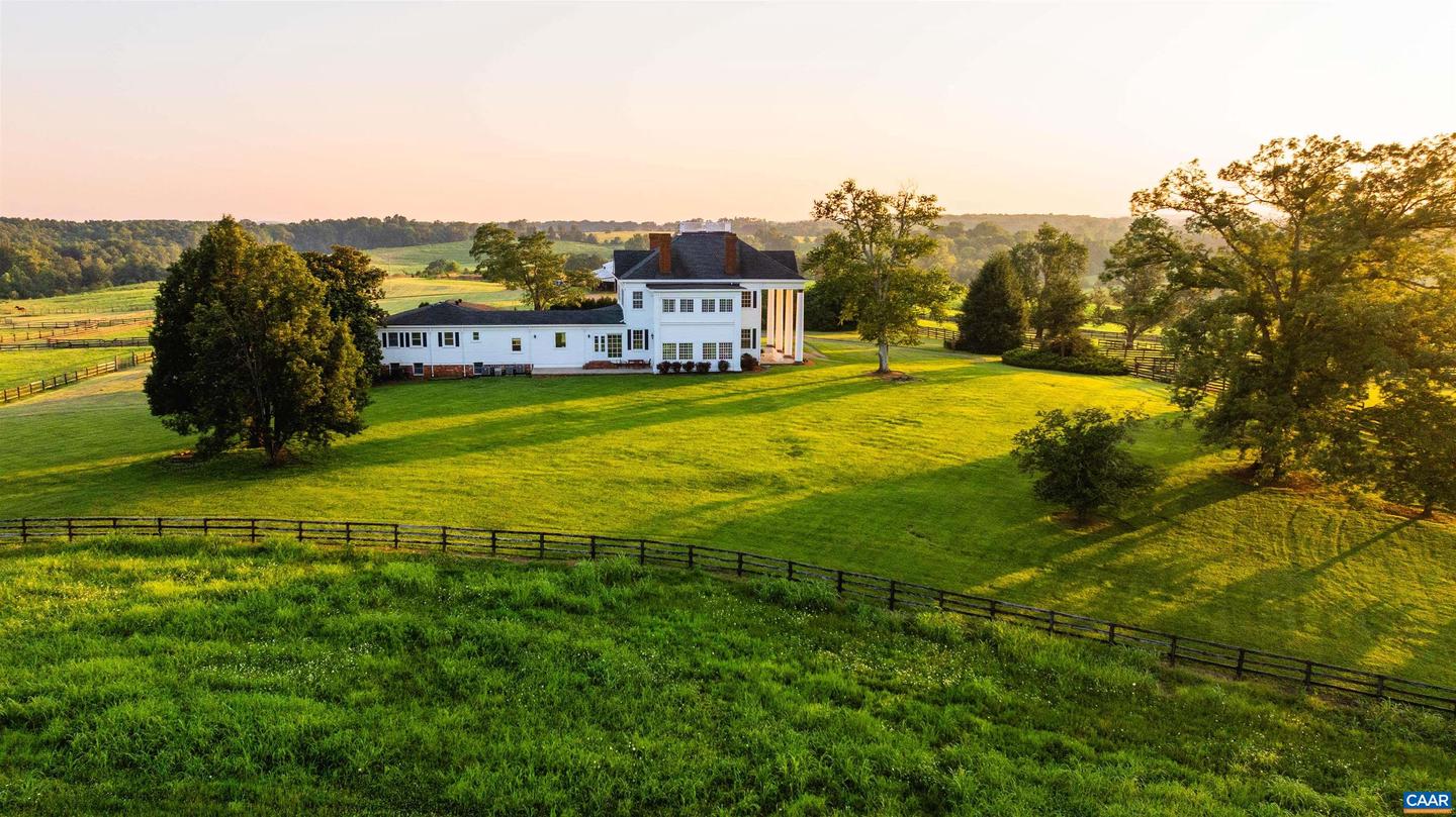 9313 GREENFIELD FARM, SCOTTSVILLE, Virginia 24590, 4 Bedrooms Bedrooms, ,4 BathroomsBathrooms,Residential,For Sale,9313 GREENFIELD FARM,665653 MLS # 665653 9313 GREENFIELD FARM, SCOTTSVILLE, Virginia 24590, 4 Bedrooms Bedrooms, ,4 BathroomsBathrooms,Residential,For Sale,9313 GREENFIELD FARM,665653 MLS # 665653