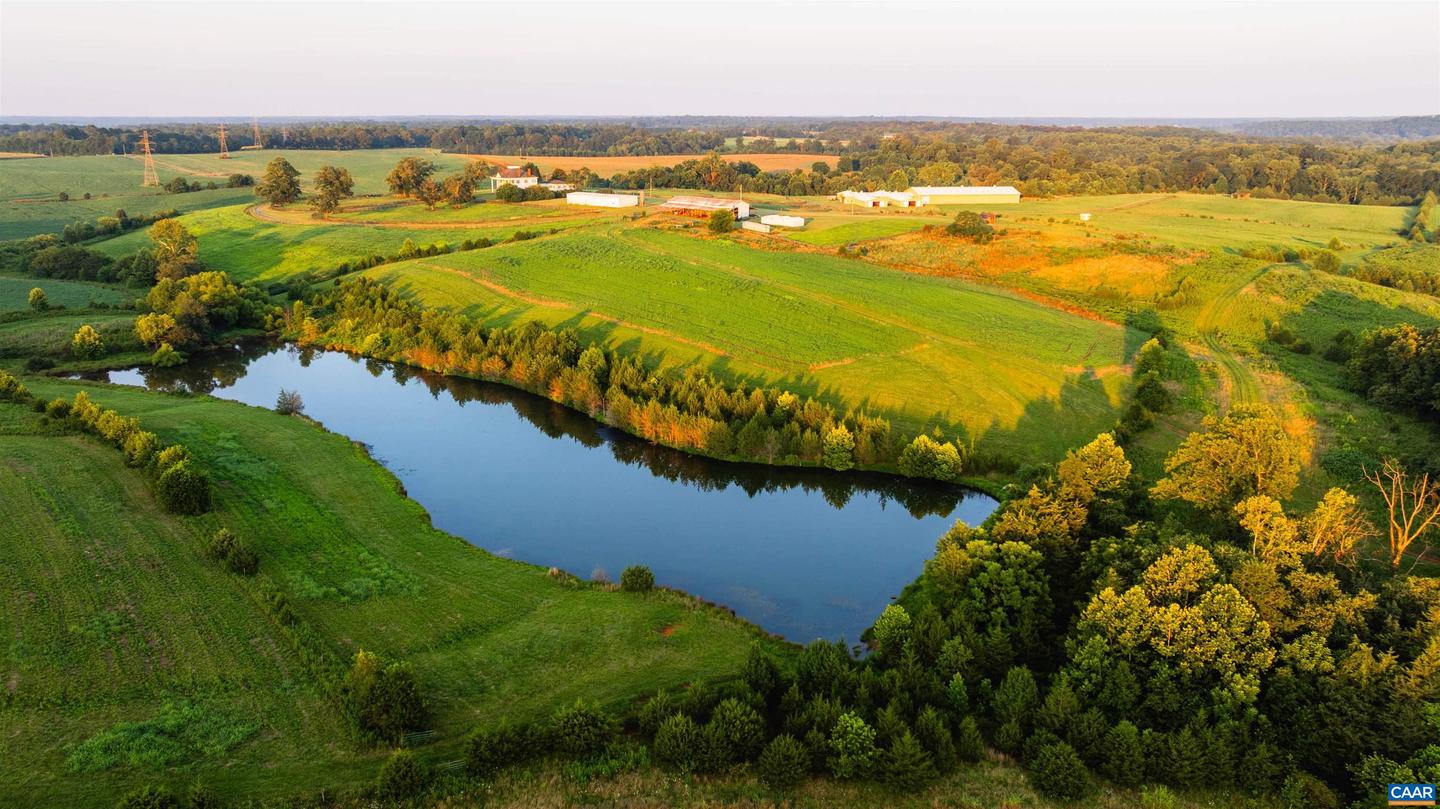 9313 GREENFIELD FARM, SCOTTSVILLE, Virginia 24590, 4 Bedrooms Bedrooms, ,4 BathroomsBathrooms,Residential,For Sale,9313 GREENFIELD FARM,665653 MLS # 665653 9313 GREENFIELD FARM, SCOTTSVILLE, Virginia 24590, 4 Bedrooms Bedrooms, ,4 BathroomsBathrooms,Residential,For Sale,9313 GREENFIELD FARM,665653 MLS # 665653