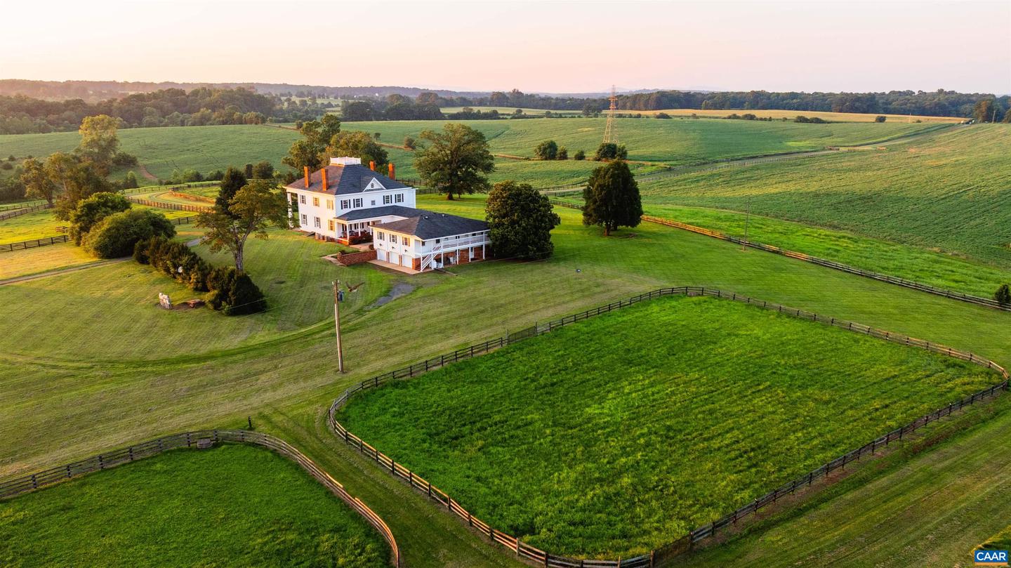 9313 GREENFIELD FARM, SCOTTSVILLE, Virginia 24590, 4 Bedrooms Bedrooms, ,4 BathroomsBathrooms,Residential,For Sale,9313 GREENFIELD FARM,665653 MLS # 665653 9313 GREENFIELD FARM, SCOTTSVILLE, Virginia 24590, 4 Bedrooms Bedrooms, ,4 BathroomsBathrooms,Residential,For Sale,9313 GREENFIELD FARM,665653 MLS # 665653