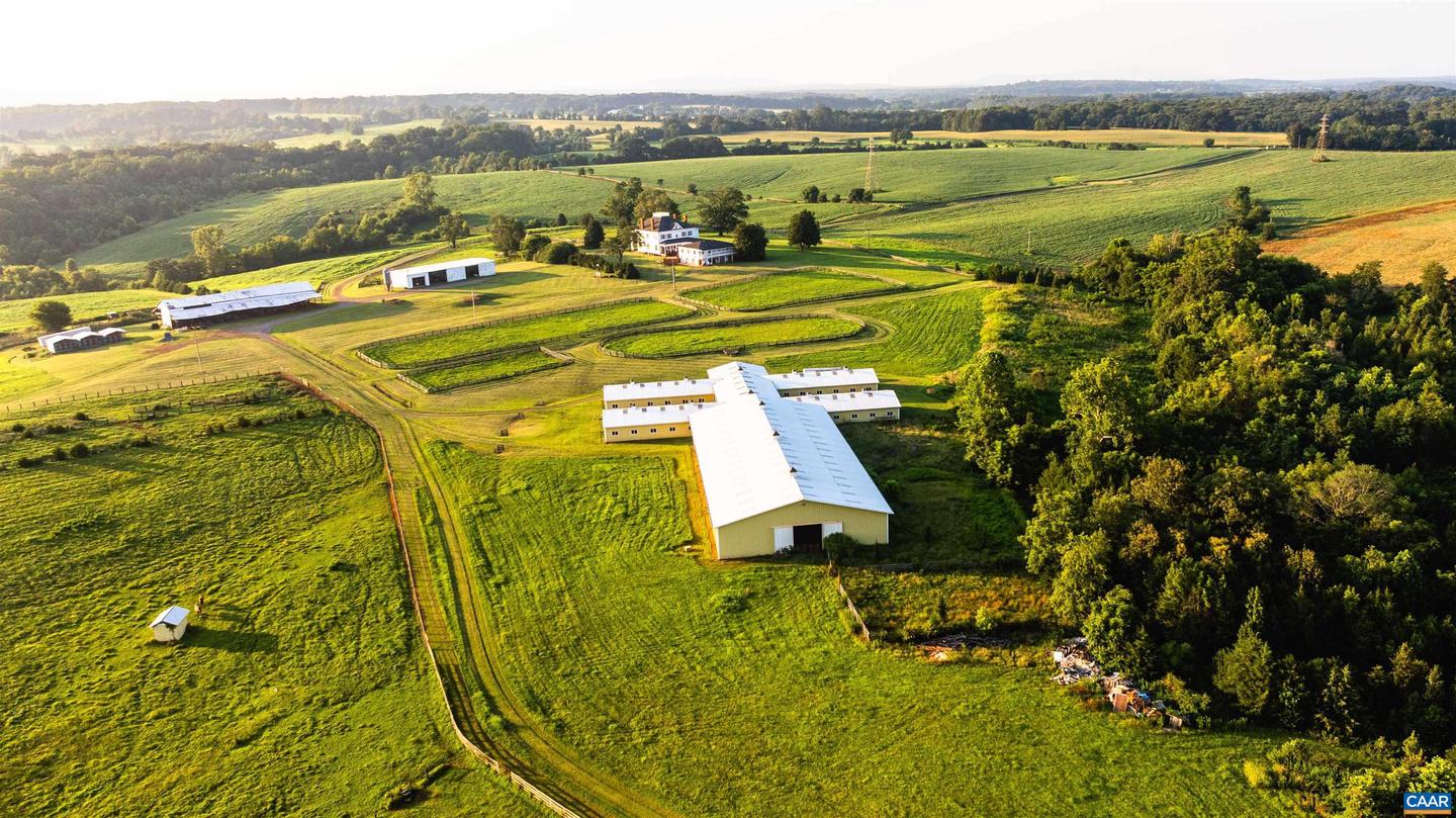 9313 GREENFIELD FARM, SCOTTSVILLE, Virginia 24590, 4 Bedrooms Bedrooms, ,4 BathroomsBathrooms,Residential,For Sale,9313 GREENFIELD FARM,665653 MLS # 665653 9313 GREENFIELD FARM, SCOTTSVILLE, Virginia 24590, 4 Bedrooms Bedrooms, ,4 BathroomsBathrooms,Residential,For Sale,9313 GREENFIELD FARM,665653 MLS # 665653