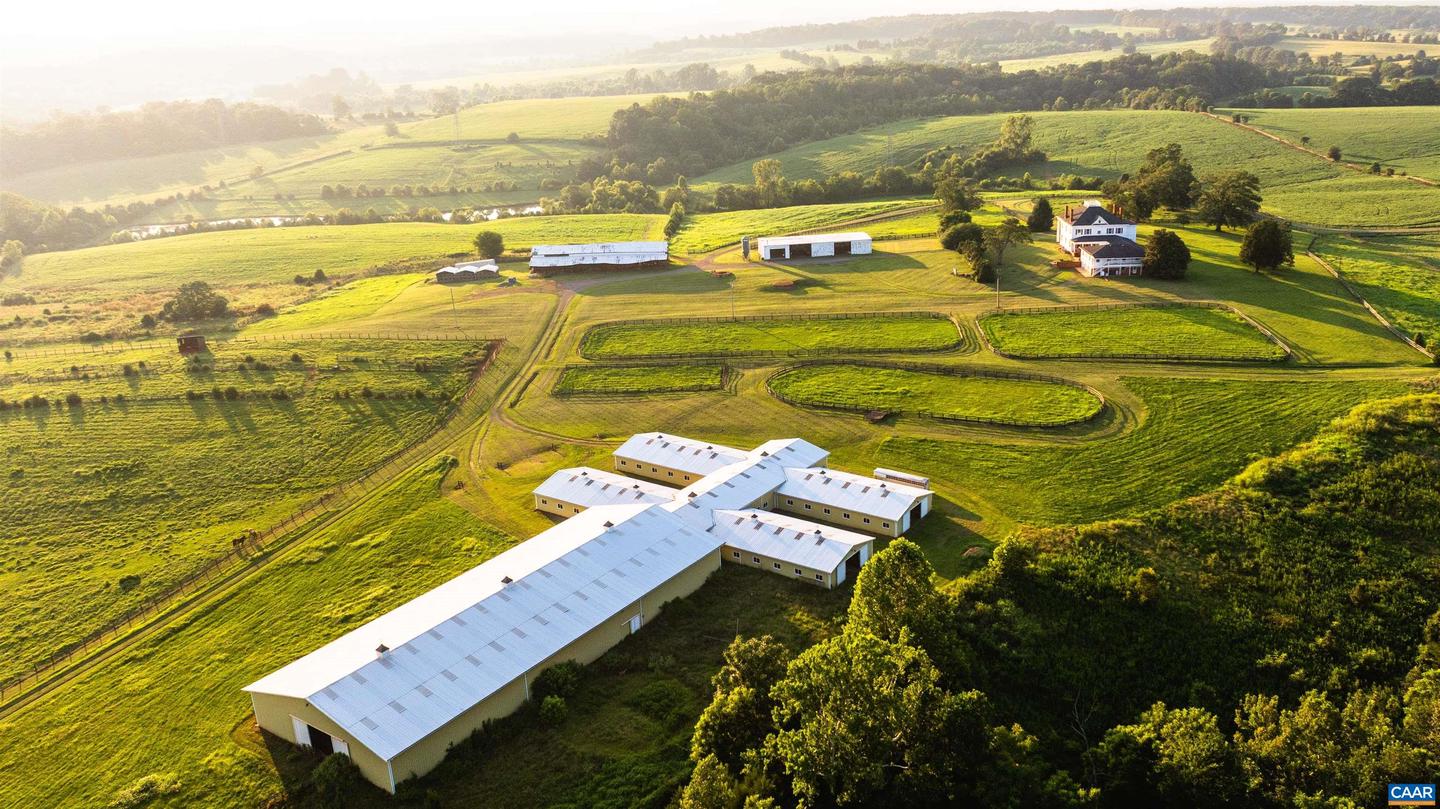 9313 GREENFIELD FARM, SCOTTSVILLE, Virginia 24590, 4 Bedrooms Bedrooms, ,4 BathroomsBathrooms,Residential,For Sale,9313 GREENFIELD FARM,665653 MLS # 665653 9313 GREENFIELD FARM, SCOTTSVILLE, Virginia 24590, 4 Bedrooms Bedrooms, ,4 BathroomsBathrooms,Residential,For Sale,9313 GREENFIELD FARM,665653 MLS # 665653