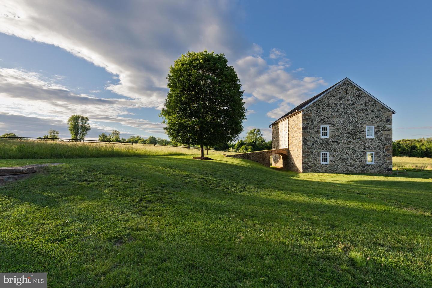 35571 MILLVILLE RD, MIDDLEBURG, Virginia 20117, 4 Bedrooms Bedrooms, ,3 BathroomsBathrooms,Residential,For Sale,35571 MILLVILLE RD,VALO2096804 MLS # VALO2096804 35571 MILLVILLE RD, MIDDLEBURG, Virginia 20117, 4 Bedrooms Bedrooms, ,3 BathroomsBathrooms,Residential,For Sale,35571 MILLVILLE RD,VALO2096804 MLS # VALO2096804