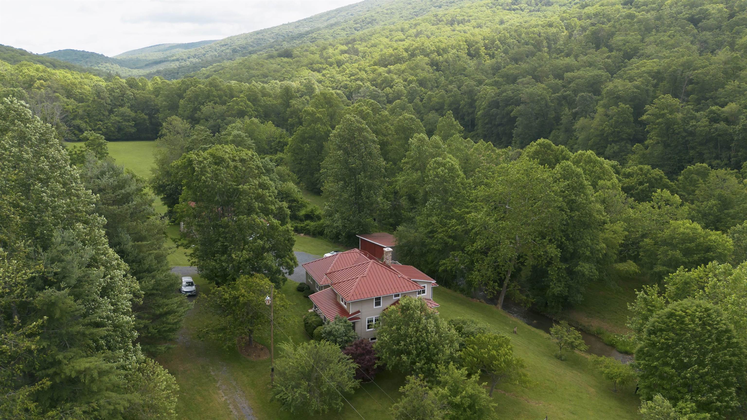 7304 DRY RUN RD, BURNSVILLE, Virginia 24487, 3 Bedrooms Bedrooms, ,2 BathroomsBathrooms,Residential,14,7304 DRY RUN RD,666061 MLS # 666061