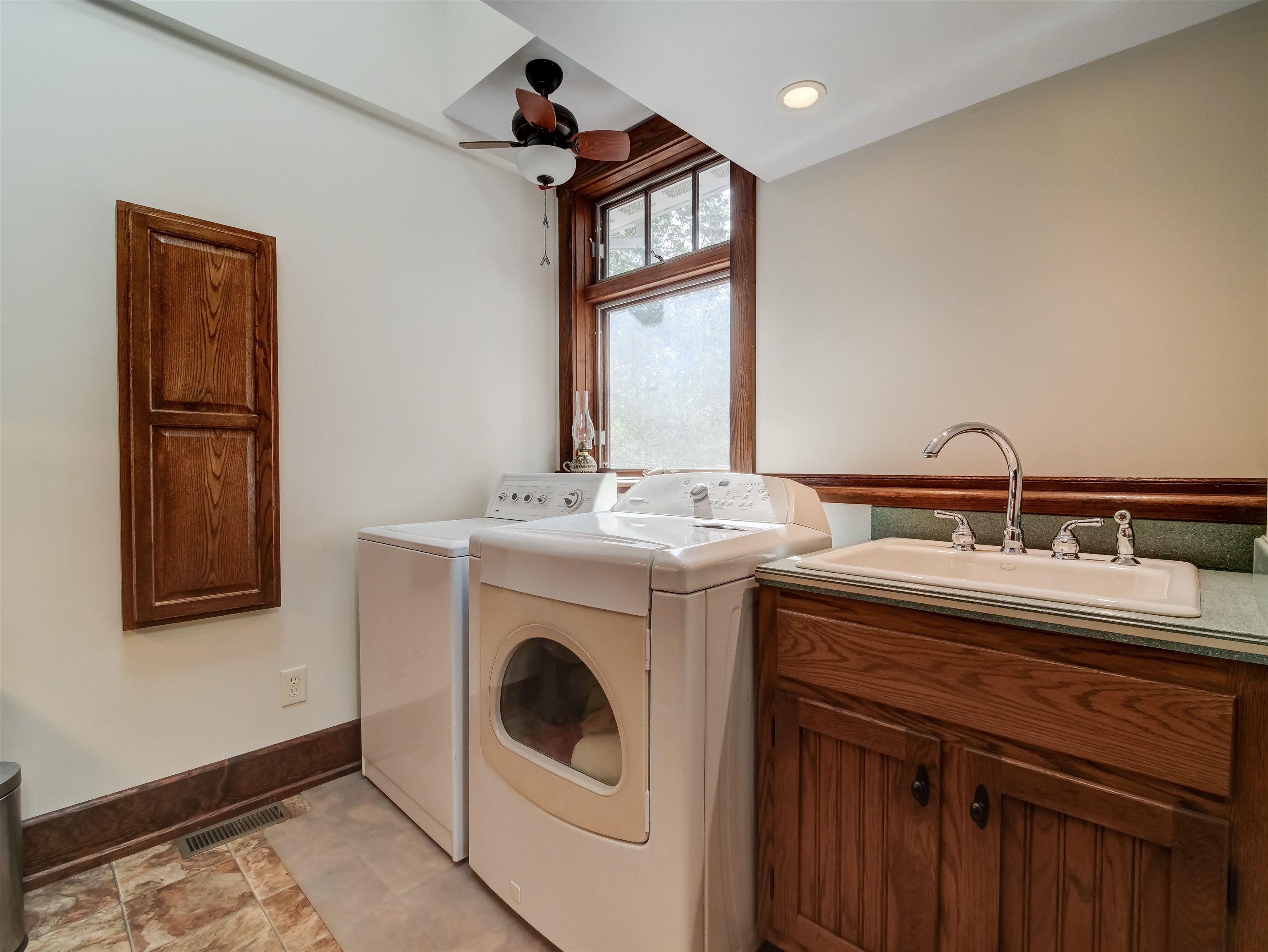 7304 DRY RUN RD, BURNSVILLE, Virginia 24487, 3 Bedrooms Bedrooms, ,2 BathroomsBathrooms,Residential,14,7304 DRY RUN RD,666061 MLS # 666061