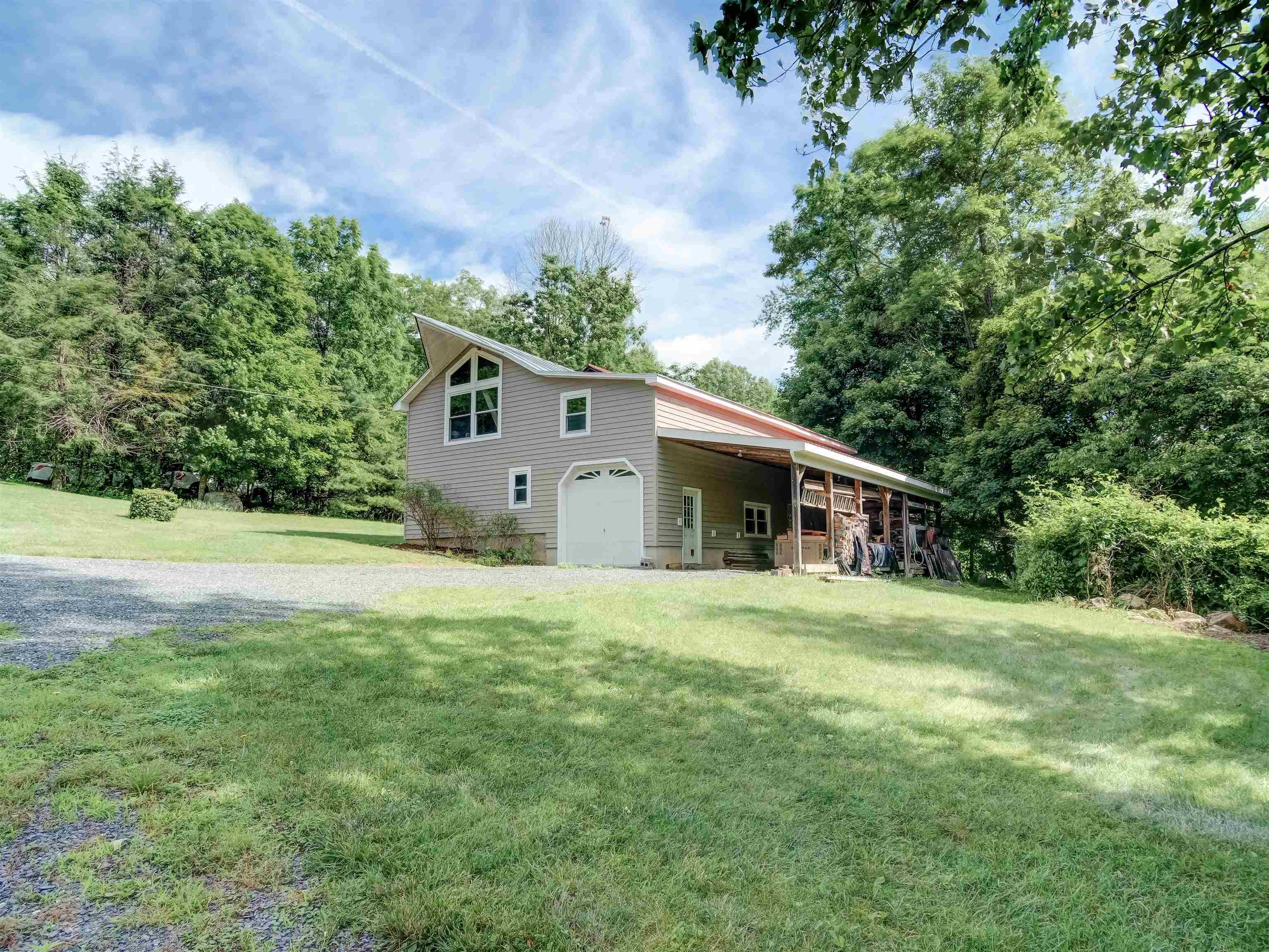 7304 DRY RUN RD, BURNSVILLE, Virginia 24487, 3 Bedrooms Bedrooms, ,2 BathroomsBathrooms,Residential,14,7304 DRY RUN RD,666061 MLS # 666061