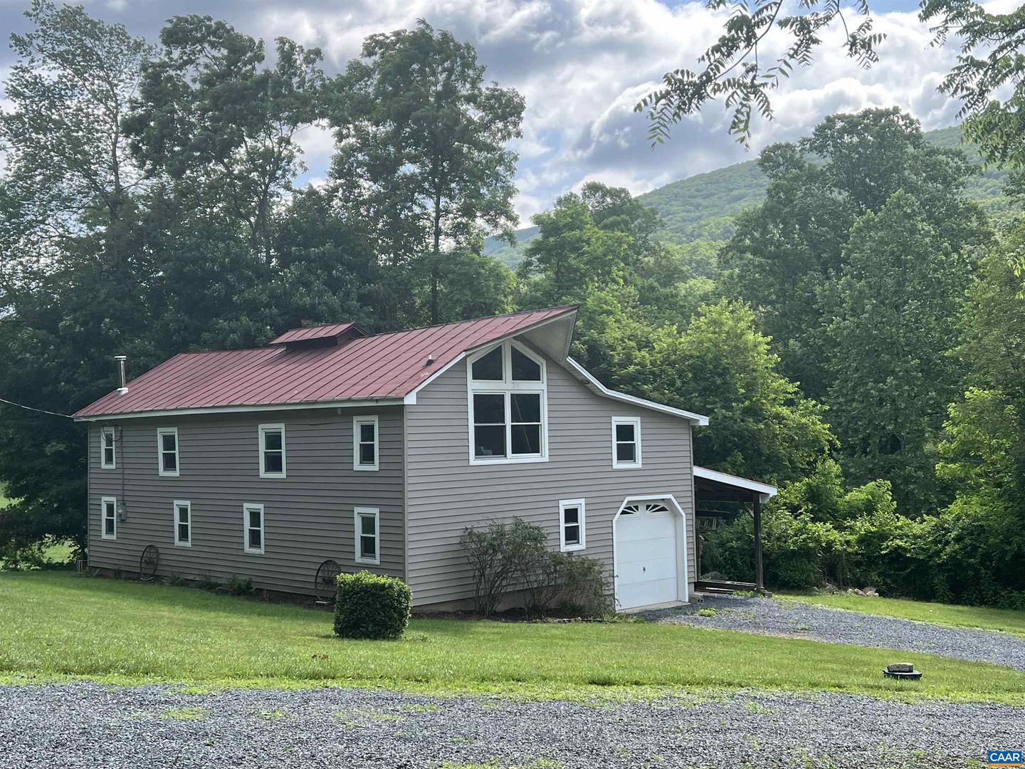 7304A DRY RUN RD, BURNSVILLE, Virginia 24487, 3 Bedrooms Bedrooms, ,2 BathroomsBathrooms,Residential,For Sale,7304A DRY RUN RD,666079 MLS # 666079 7304A DRY RUN RD, BURNSVILLE, Virginia 24487, 3 Bedrooms Bedrooms, ,2 BathroomsBathrooms,Residential,For Sale,7304A DRY RUN RD,666079 MLS # 666079