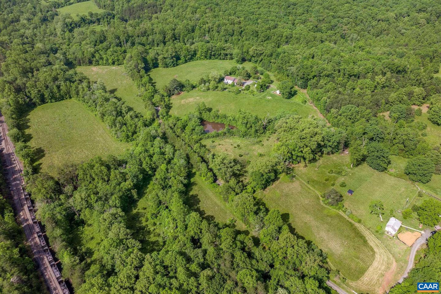 1701 HARRINGTON RD, GORDONSVILLE, Virginia 22942, 4 Bedrooms Bedrooms, ,2 BathroomsBathrooms,Residential,For Sale,1701 HARRINGTON RD,665100 MLS # 665100