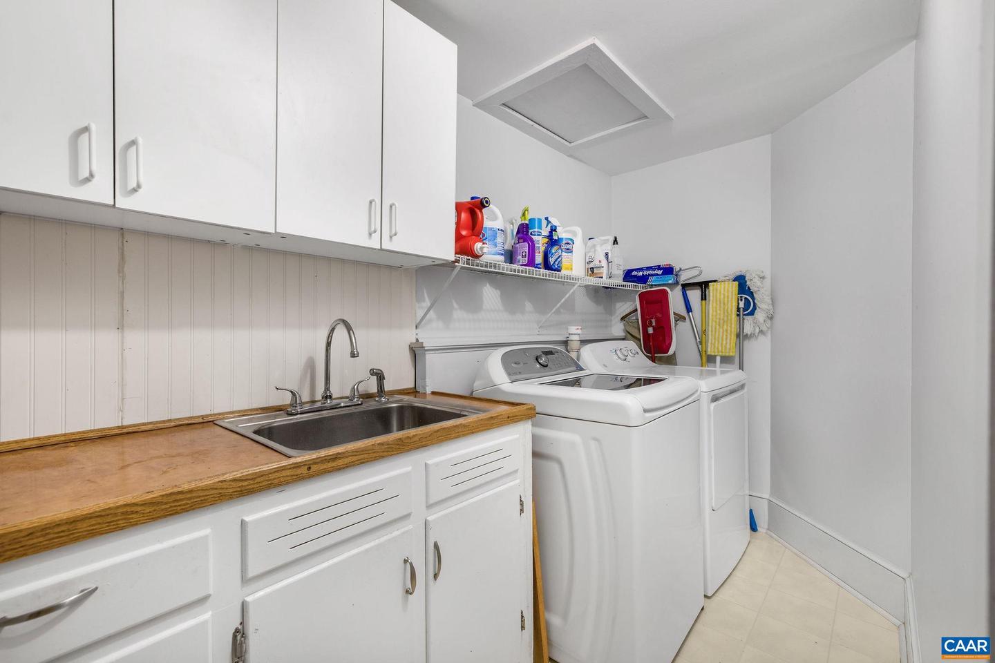 3665 OLD RIVER TRL, POWHATAN, Virginia 23139, 4 Bedrooms Bedrooms, ,3 BathroomsBathrooms,Residential,For Sale,3665 OLD RIVER TRL,666099 MLS # 666099