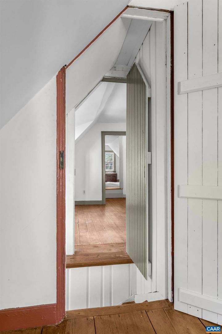 3665 OLD RIVER TRL, POWHATAN, Virginia 23139, 4 Bedrooms Bedrooms, ,3 BathroomsBathrooms,Residential,For Sale,3665 OLD RIVER TRL,666099 MLS # 666099