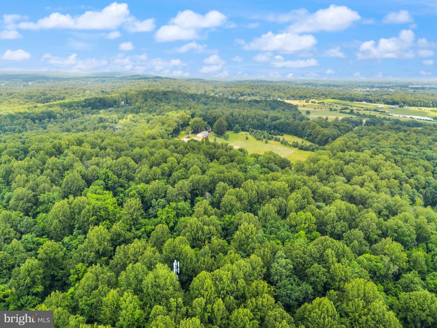 7511 &amp; 7519 ELMORES LN, WARRENTON, Virginia 20187, 9 Bedrooms Bedrooms, ,7 BathroomsBathrooms,Residential,For Sale,7511 &amp; 7519 ELMORES LN,VAFQ2017044 MLS # VAFQ2017044