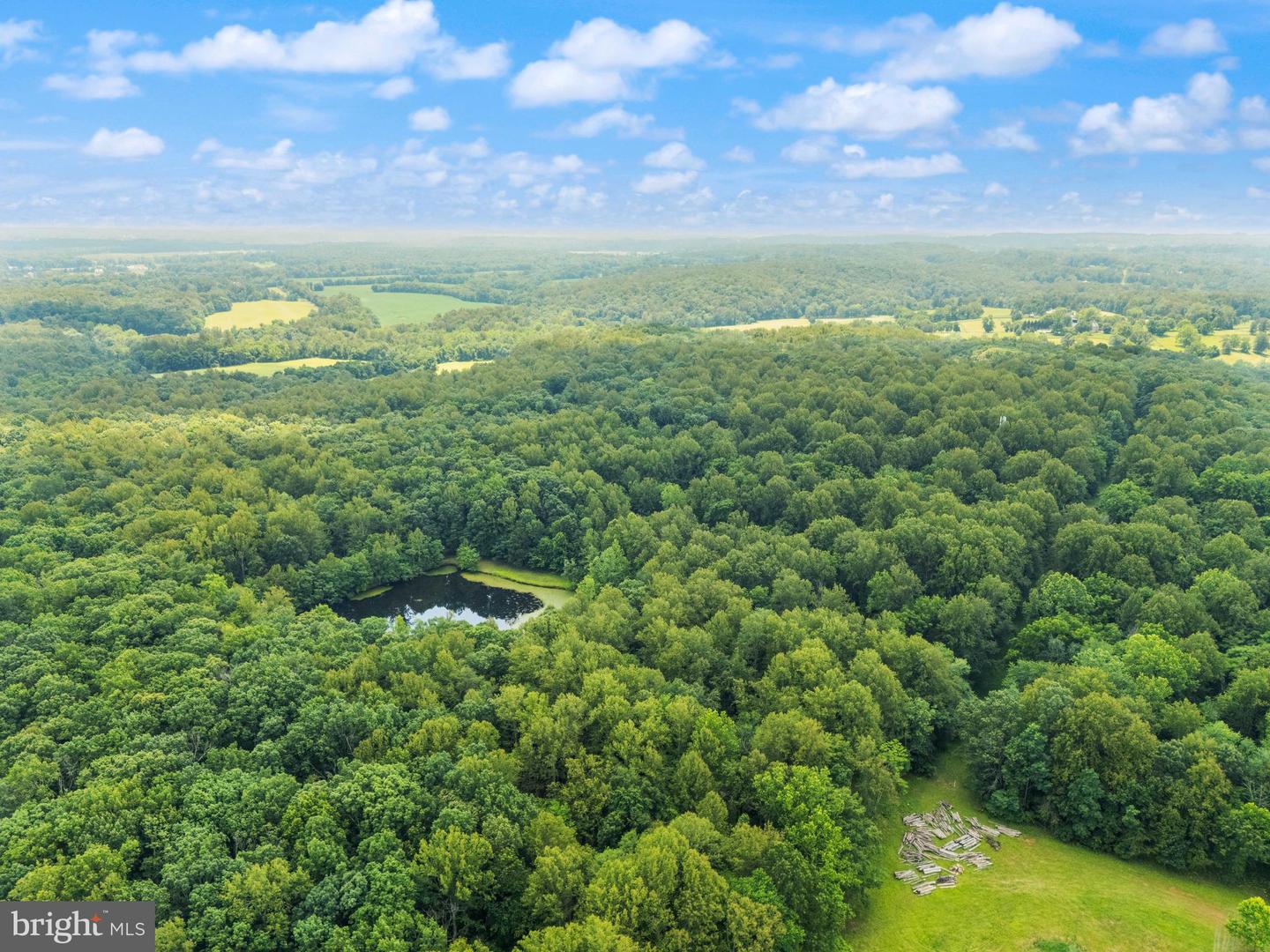 7511 &amp; 7519 ELMORES LN, WARRENTON, Virginia 20187, 9 Bedrooms Bedrooms, ,7 BathroomsBathrooms,Residential,For Sale,7511 &amp; 7519 ELMORES LN,VAFQ2017044 MLS # VAFQ2017044