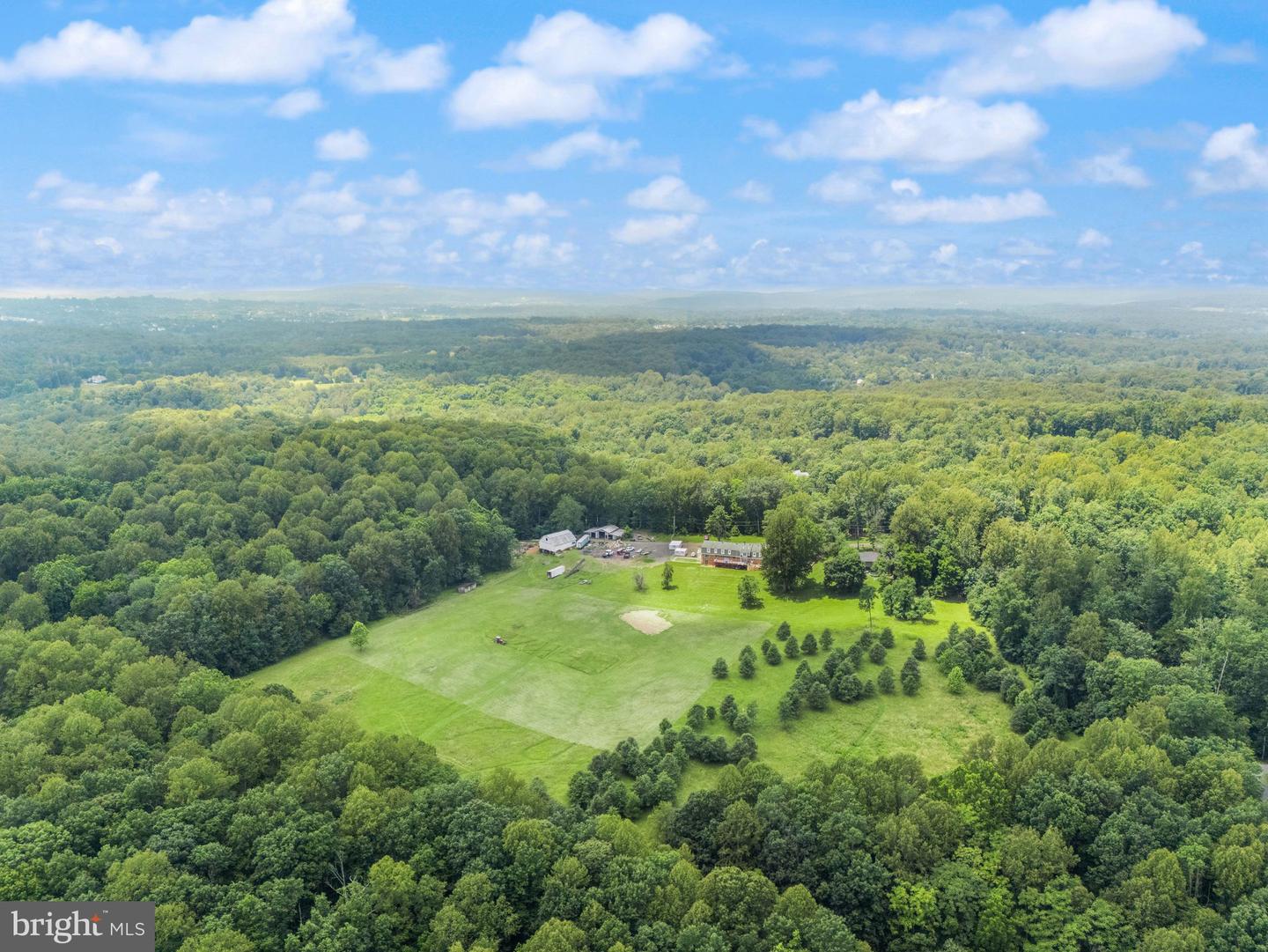 7511 &amp; 7519 ELMORES LN, WARRENTON, Virginia 20187, 9 Bedrooms Bedrooms, ,7 BathroomsBathrooms,Residential,For Sale,7511 &amp; 7519 ELMORES LN,VAFQ2017044 MLS # VAFQ2017044