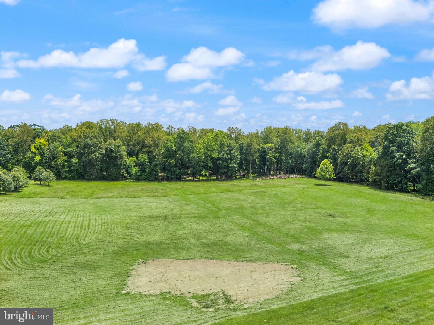 7511 &amp; 7519 ELMORES LN, WARRENTON, Virginia 20187, 9 Bedrooms Bedrooms, ,7 BathroomsBathrooms,Residential,For Sale,7511 &amp; 7519 ELMORES LN,VAFQ2017044 MLS # VAFQ2017044