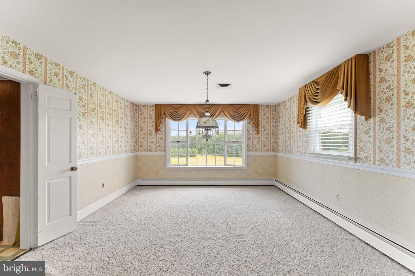 7511 &amp; 7519 ELMORES LN, WARRENTON, Virginia 20187, 9 Bedrooms Bedrooms, ,7 BathroomsBathrooms,Residential,For Sale,7511 &amp; 7519 ELMORES LN,VAFQ2017044 MLS # VAFQ2017044