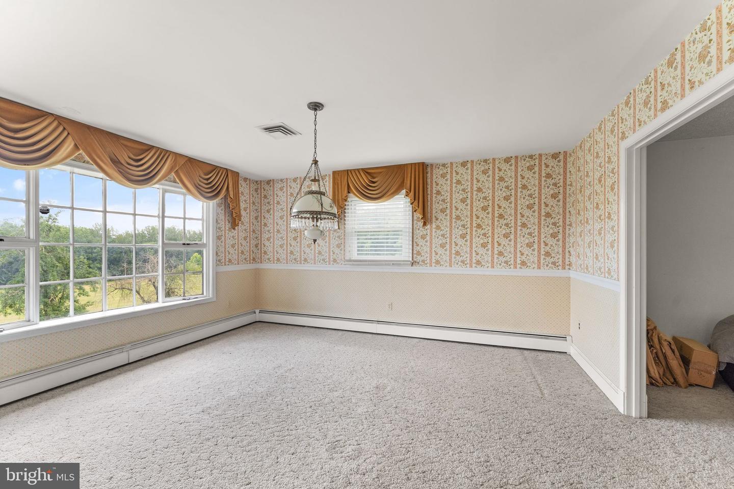 7511 &amp; 7519 ELMORES LN, WARRENTON, Virginia 20187, 9 Bedrooms Bedrooms, ,7 BathroomsBathrooms,Residential,For Sale,7511 &amp; 7519 ELMORES LN,VAFQ2017044 MLS # VAFQ2017044