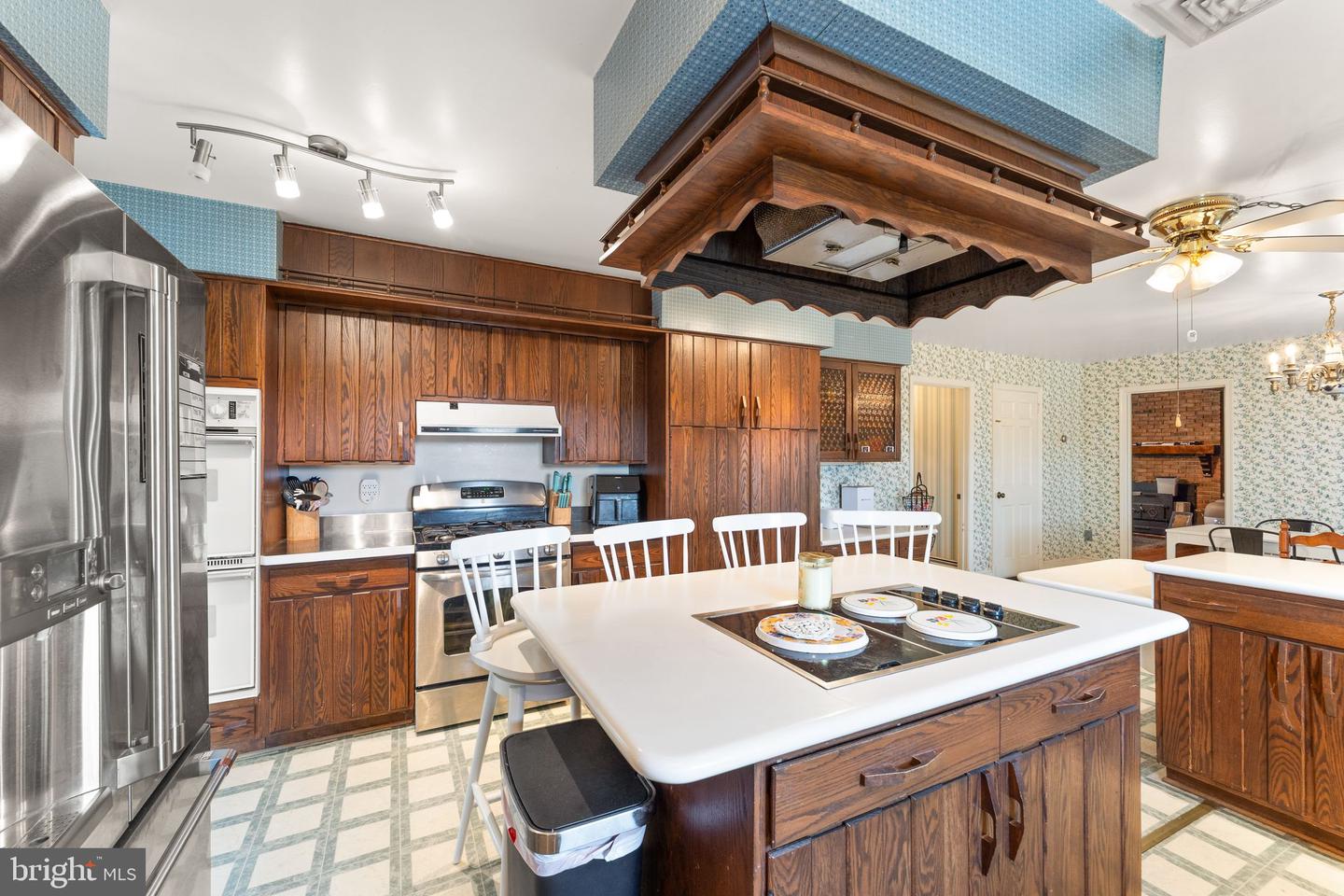 7511 &amp; 7519 ELMORES LN, WARRENTON, Virginia 20187, 9 Bedrooms Bedrooms, ,7 BathroomsBathrooms,Residential,For Sale,7511 &amp; 7519 ELMORES LN,VAFQ2017044 MLS # VAFQ2017044