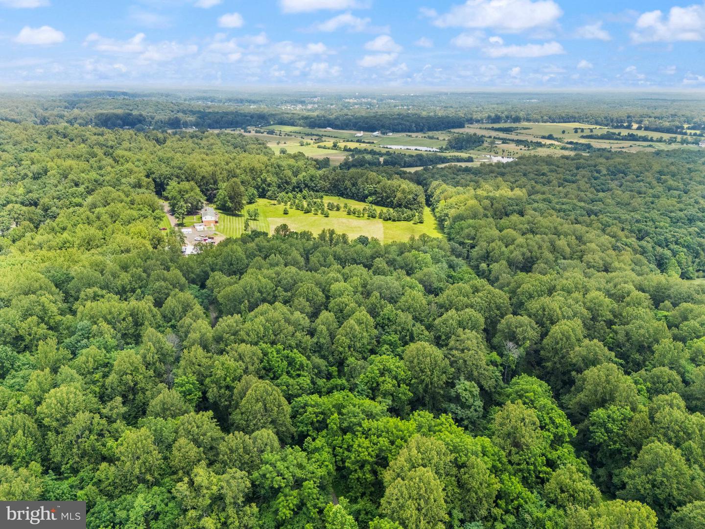 7511 &amp; 7519 ELMORES LN, WARRENTON, Virginia 20187, 9 Bedrooms Bedrooms, ,7 BathroomsBathrooms,Residential,For Sale,7511 &amp; 7519 ELMORES LN,VAFQ2017044 MLS # VAFQ2017044