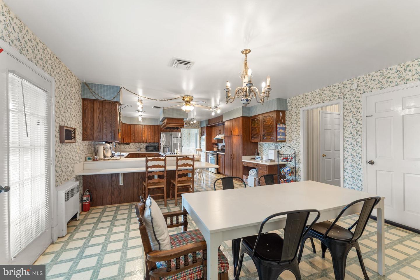 7511 &amp; 7519 ELMORES LN, WARRENTON, Virginia 20187, 9 Bedrooms Bedrooms, ,7 BathroomsBathrooms,Residential,For Sale,7511 &amp; 7519 ELMORES LN,VAFQ2017044 MLS # VAFQ2017044