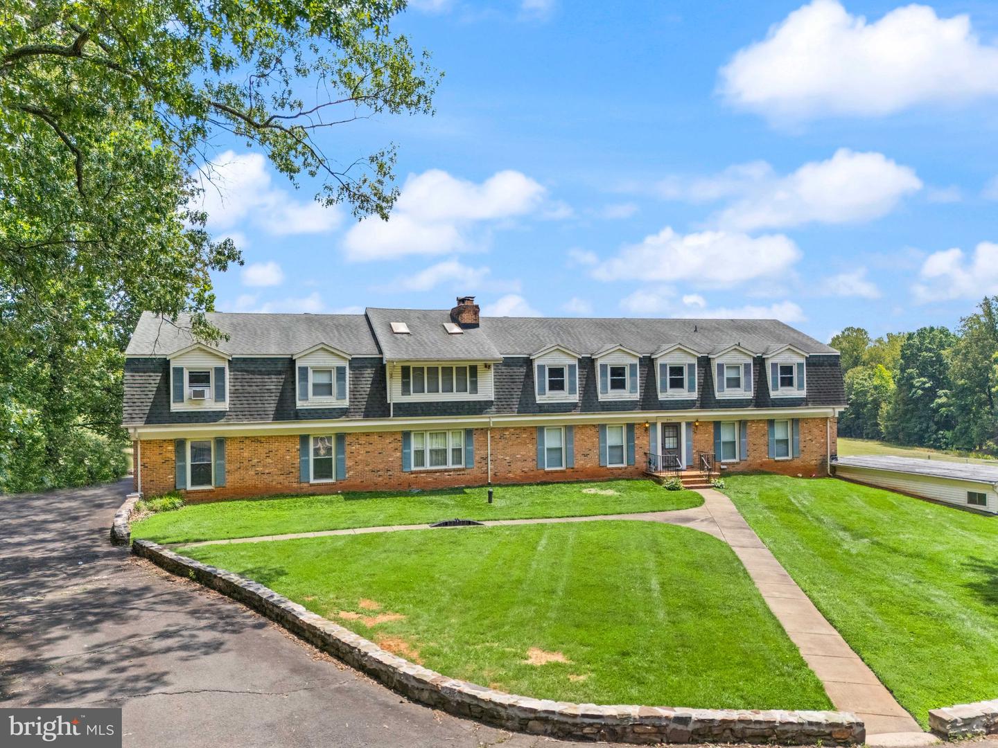 7511 &amp; 7519 ELMORES LN, WARRENTON, Virginia 20187, 9 Bedrooms Bedrooms, ,7 BathroomsBathrooms,Residential,For Sale,7511 &amp; 7519 ELMORES LN,VAFQ2017044 MLS # VAFQ2017044