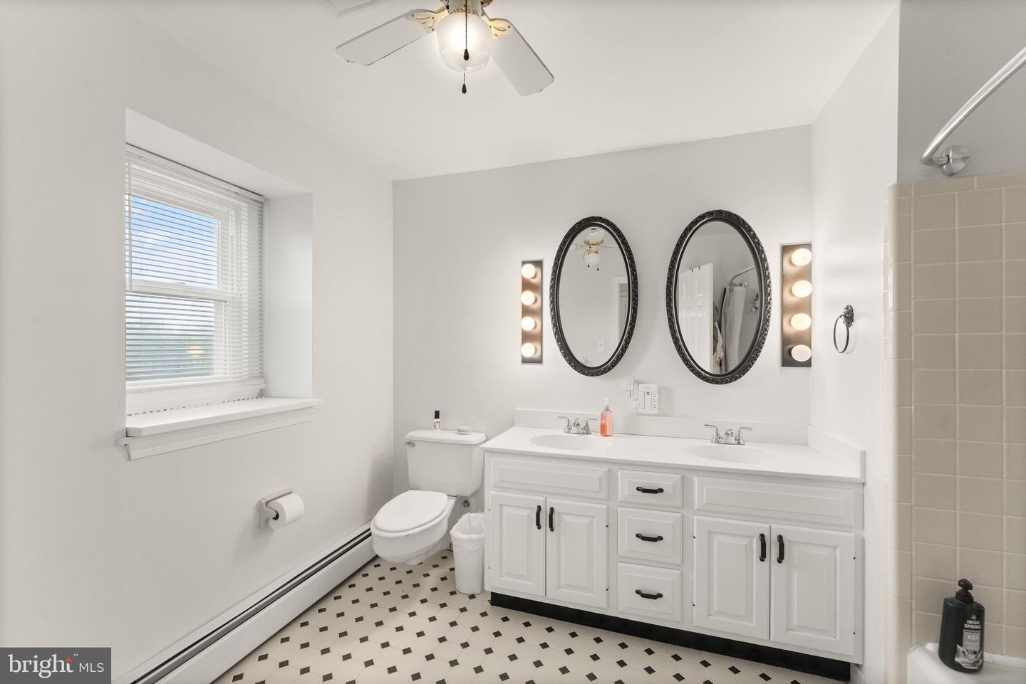 7511 &amp; 7519 ELMORES LN, WARRENTON, Virginia 20187, 9 Bedrooms Bedrooms, ,7 BathroomsBathrooms,Residential,For Sale,7511 &amp; 7519 ELMORES LN,VAFQ2017044 MLS # VAFQ2017044