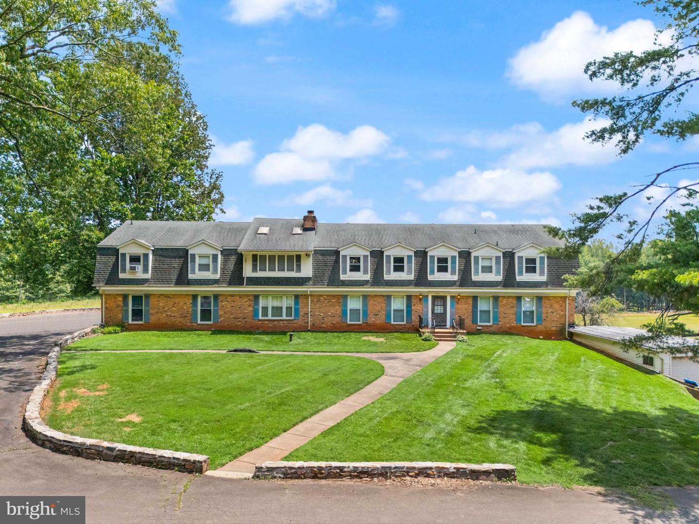 7511 &amp; 7519 ELMORES LN, WARRENTON, Virginia 20187, 9 Bedrooms Bedrooms, ,7 BathroomsBathrooms,Residential,For Sale,7511 &amp; 7519 ELMORES LN,VAFQ2017044 MLS # VAFQ2017044